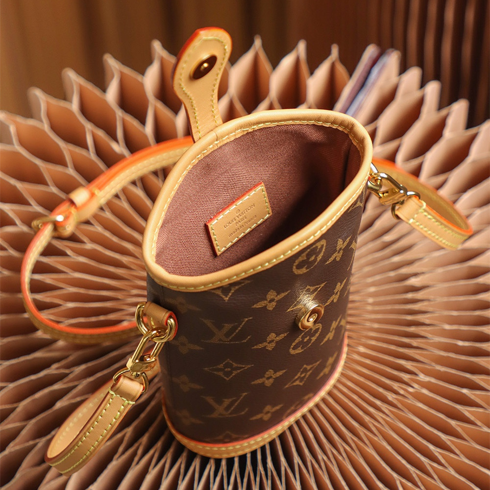 香港原單LV-FoldMe系列手機單肩包免檢版 - Image 9