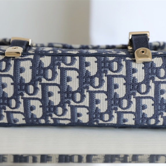 高仿Dior郵差包Oblique印花刺繡小號免檢版 - Image 11