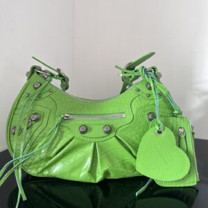 高仿Balenciaga*LeCagole系列餃子包蘋果綠S