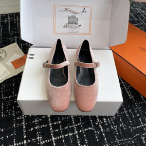 高仿Hermes*H242046ZBR絨面瑪麗珍鞋粉色免檢版