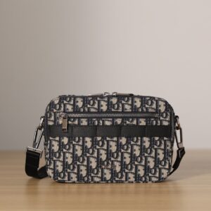 高仿Dior*Safari系列郵差包Oblique印花免檢版