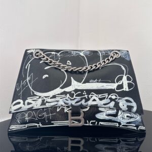 高仿BalenciagaCrush沙漏包黑色塗鴉S