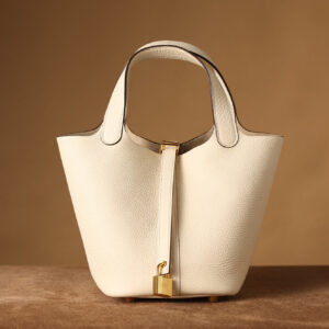 高仿A貨Hermes菜籃子包包奶昔白色金扣手工縫製