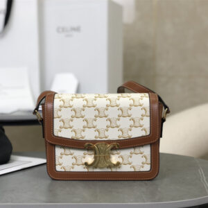 高仿Celine*TriompheBox系列豆腐包188882免檢版