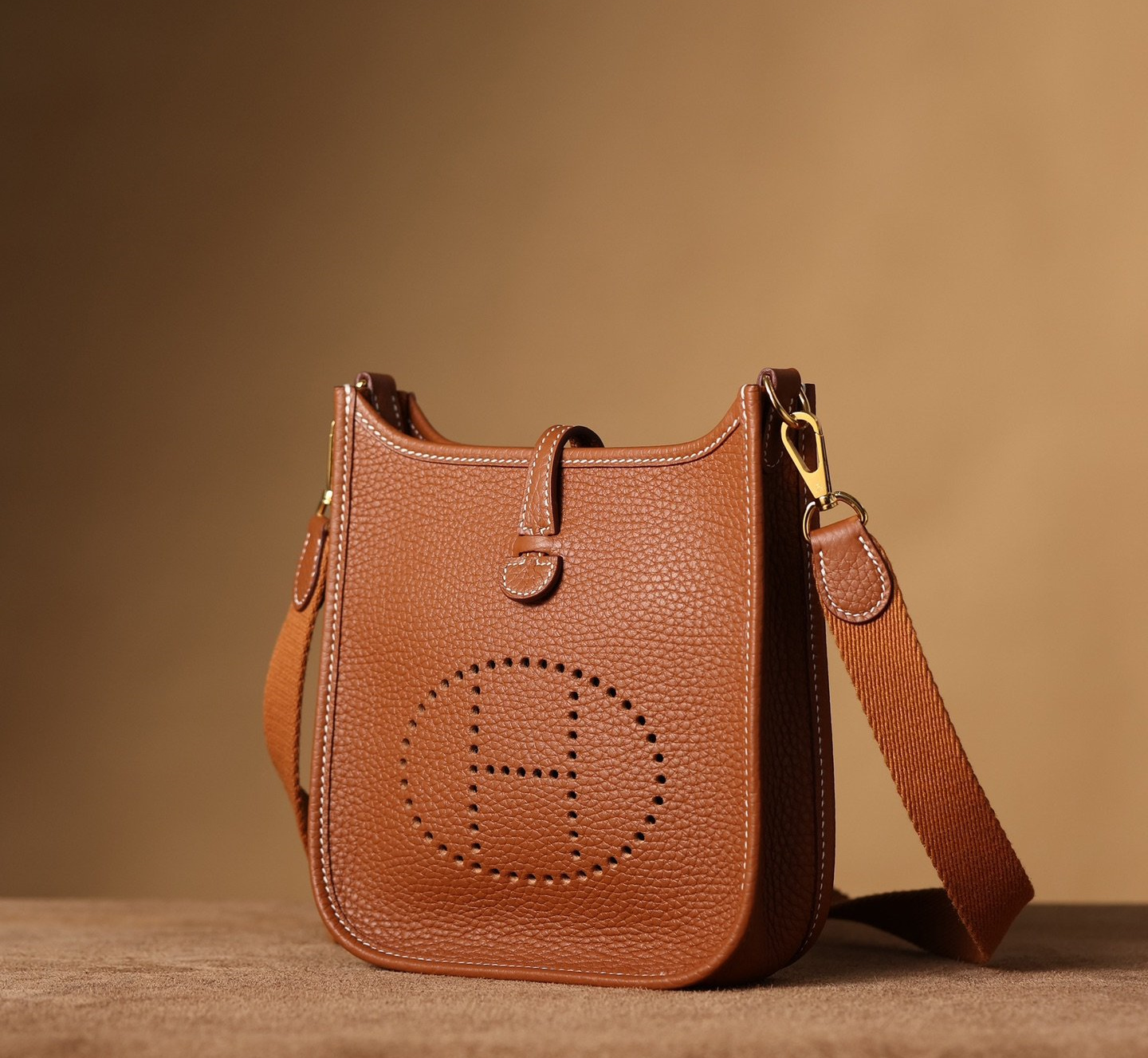 原單高仿包包HermesEvelyne單肩包金棕色 - Image 2