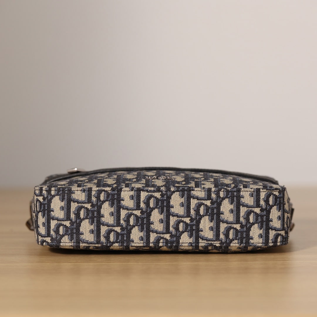 高仿Dior*Safari系列郵差包Oblique印花免檢版 - Image 5