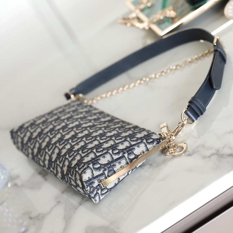 高仿Dior腋下包Club系列經典印花免檢版 - Image 5