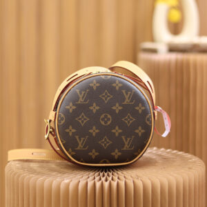 高仿LV女款圓餅包法國進口原廠皮料免檢版