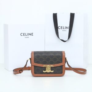 高仿Celine*Triomphe系列手袋191242免檢版