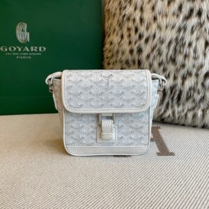 高仿GoyardBeluga限量版mini豆腐包白色