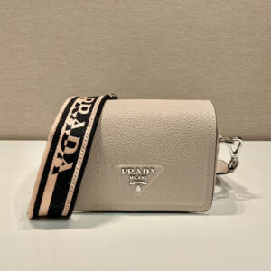 高仿Prada斜跨單肩包1BD332沙色免檢版