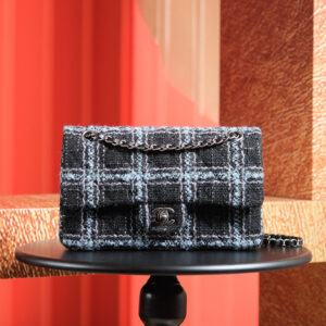 高仿Chanel*24K系列A01112羊毛粗花口蓋包中號免檢版