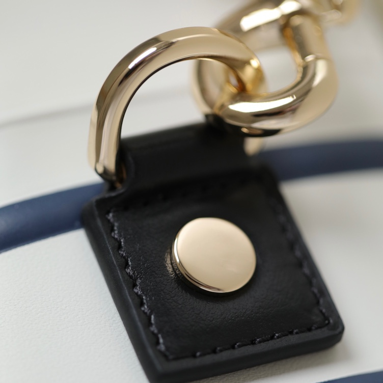 高仿DiorCamp系列郵差包小號白色免檢版 - Image 8