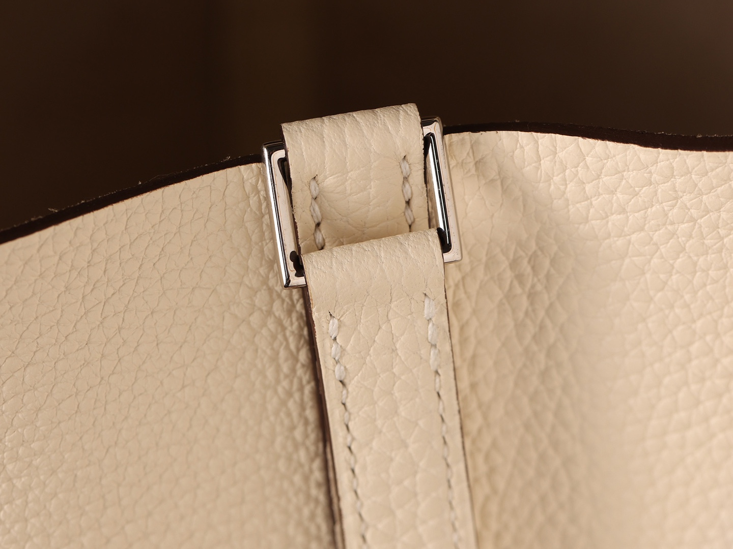 高仿奢侈品Hermes水桶包奶昔白銀扣原廠皮革 - Image 12