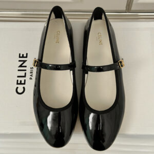 高仿Celine*345703613復古瑪麗珍單鞋漆皮黑色免檢版