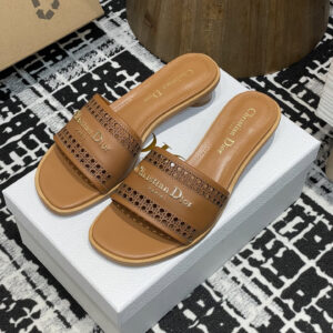 高仿Dior*D-Lane系列KCO204圓頭套腳拖鞋短踭棕色免檢版