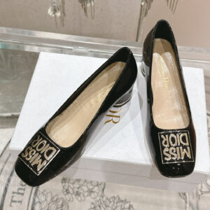 高仿Dior*Miss系列KCB267方頭LOGO金屬扣黑色單鞋免檢版