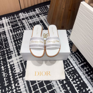 高仿Dior*D-Lane系列KCO154圓頭套腳一字拖鞋白色免檢版