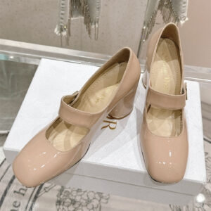 高仿Dior*Miss系列KVV322方頭粗跟單鞋8CM膚色漆皮免檢版