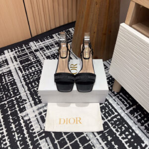 高仿Dior*Dway系列KDQ896一字高跟刺繡涼鞋黑色免檢版