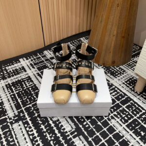 高仿Dior*Punk系列KCB963平頭塔扣樂福鞋膚色免檢版