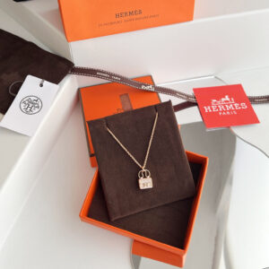 高仿Hermes*H121312B-00鑲鑽手袋吊墜頸鏈玫瑰金
