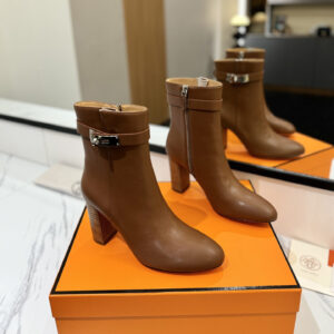 高仿Hermes*H202257ZA3小牛皮高踭短靴棕色8.5CM免檢版