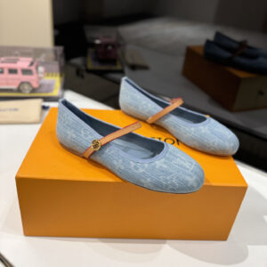 高仿LV*25春夏款Romy平底芭蕾鞋1ACZ9X水洗丹寧免檢版