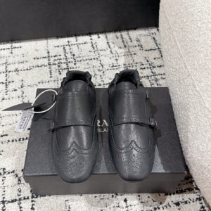 高仿Prada*2EG469A小牛皮懶人鞋黑色免檢版