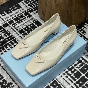 高仿Prada*1l628B方頭粗跟單鞋3.5CM白色免檢版