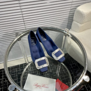 高仿RogerVivier*RVW0162飾扣真絲單鞋藍色4.5CM免檢版