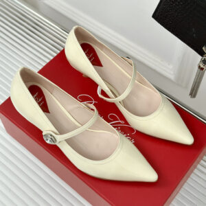 高仿RogerVivier*RVW6375尖頭鑽扣高踭鞋裸色5.6CM免檢版