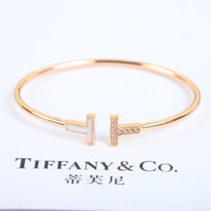 高仿Tiffany&CO蒂芙尼T系列GRP11104雙T貝母碎鑽手鐲玫瑰金