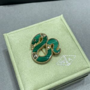 高仿首飾VanCleef&Arpels*RP7UJ00蛇形瑪瑙圖案胸針