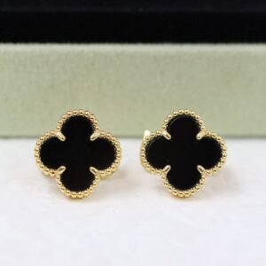 高仿首飾VanCleef&Arpels*RA44300四葉草黑瑪瑙耳釘黃金款