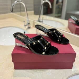 高仿Valentino*2W0S0GW鉚釘水晶踭涼鞋黑色4.5CM免檢版