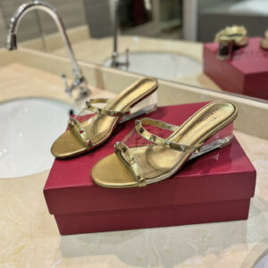 高仿Valentino*2W0S0GK鉚釘水晶踭涼鞋金色膠片4.5CM免檢版