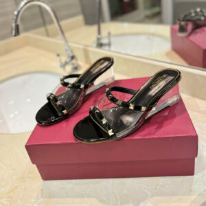 高仿Valentino*2W0S0GH鉚釘水晶踭涼鞋黑色膠片4.5CM免檢版