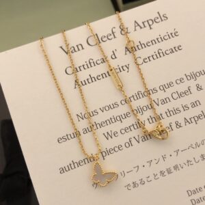 高仿首飾VanCleef&Arpels*RF69300貝母蝴蝶吊墜頸鏈