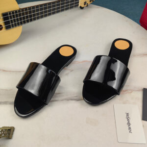 高仿YSL/聖羅蘭*Carlyle系列783319A輕便一字拖鞋黑漆皮免檢版