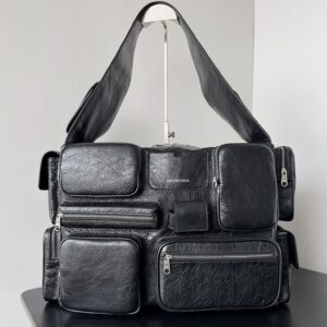 高仿BalenciagaSuperbusy系列復古工裝單肩包