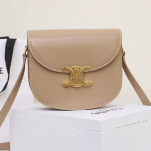高仿Celine*Besace系列單肩包110413卡其色免檢版