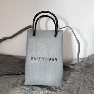 高仿Balenciaga迷你Tote包系列小牛皮灰色