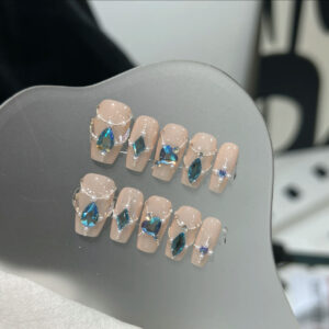 【獨家設計】 海女 全施華洛世奇寶石訂製 穿戴甲