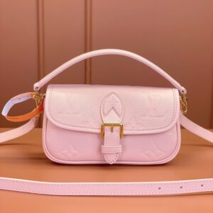 高仿LV*NanoDiane系列手袋M83566免檢版