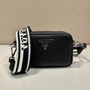 高仿Prada斜跨包1BH192黑色免檢版