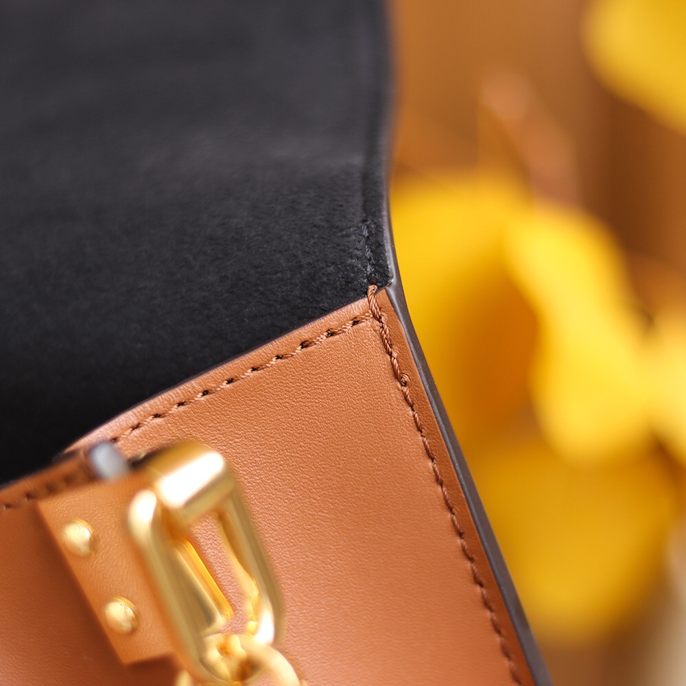 高仿LV達芙妮女款單肩包雙拼老花免檢版 - Image 16